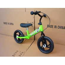 Nuevo tipo de equilibrio bicicleta patada bicicleta 12inches EVA neumático de buena calidad con certificación EN 71 niños equilibrio bicicleta fábrica